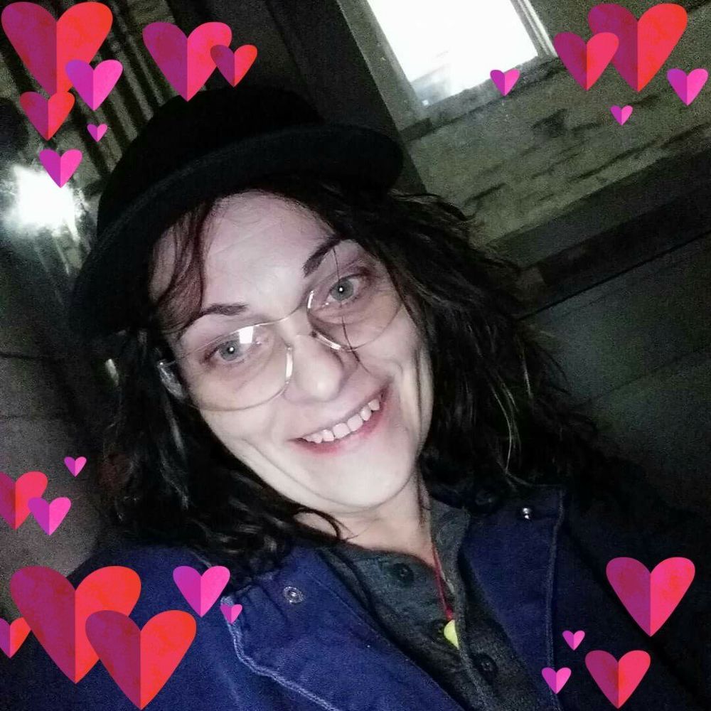 Meet your Posher, Angie